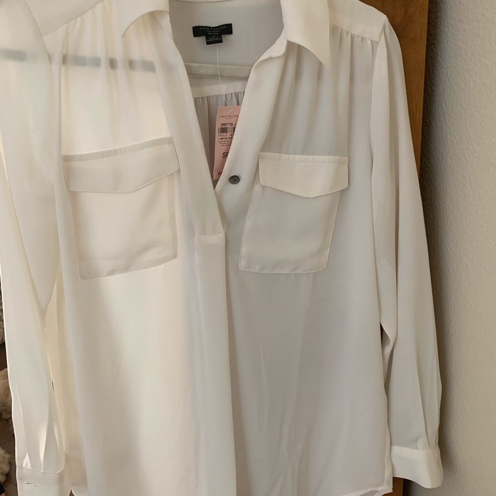NWT: Ann Taylor S/P white blouse